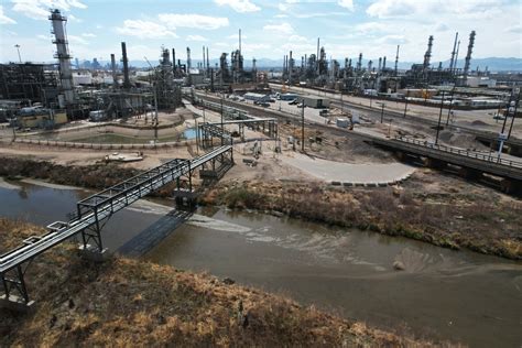 Colorado regulators report spike in sulfur dioxide emissions from Suncor’s Commerce City refinery